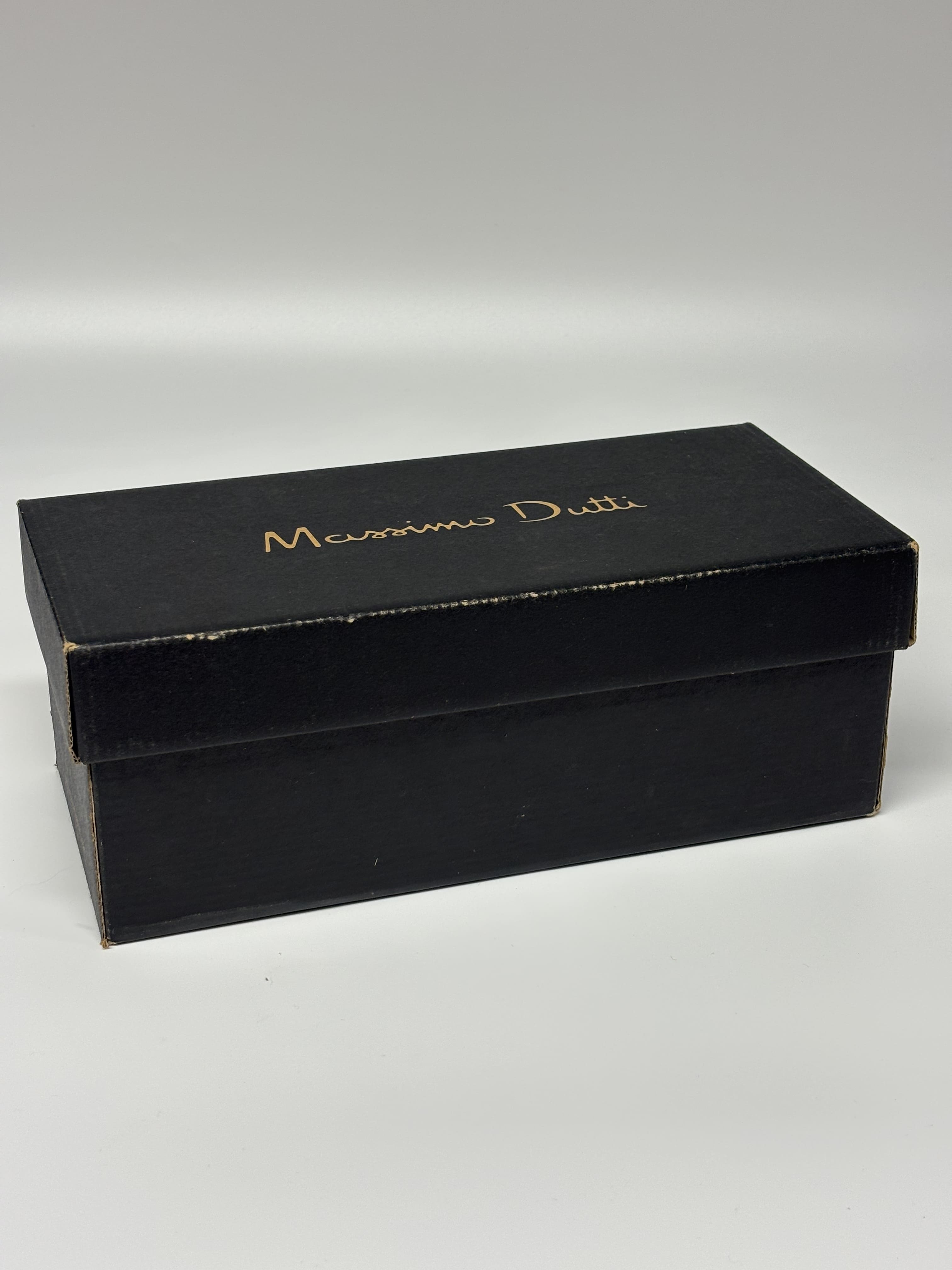 Massimo Dutti basutės per pirštą