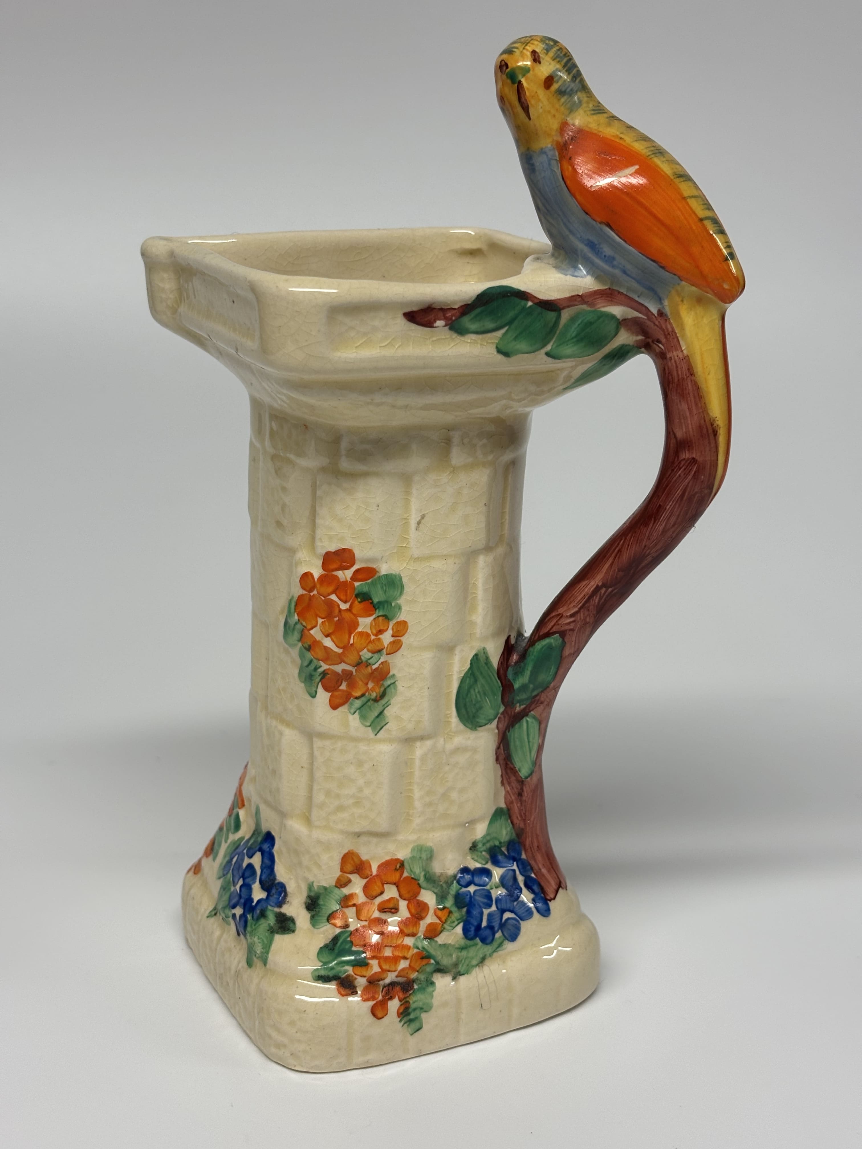 Art Deco stiliaus vaza