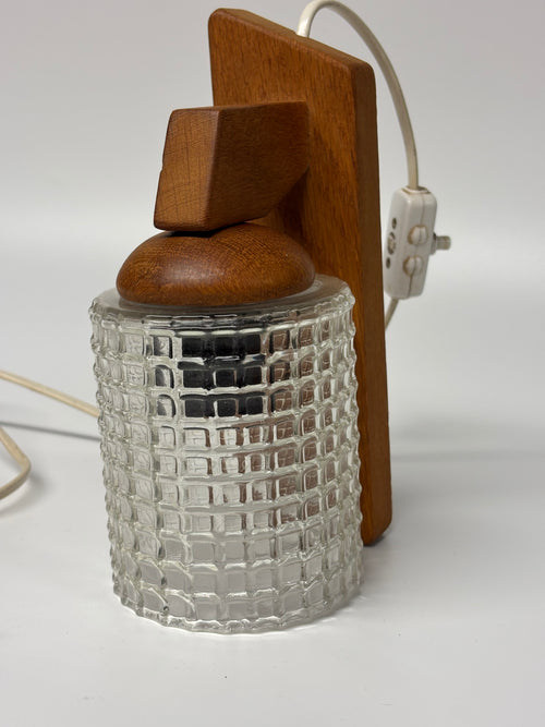 Mid-Century sieninis šviestuvas