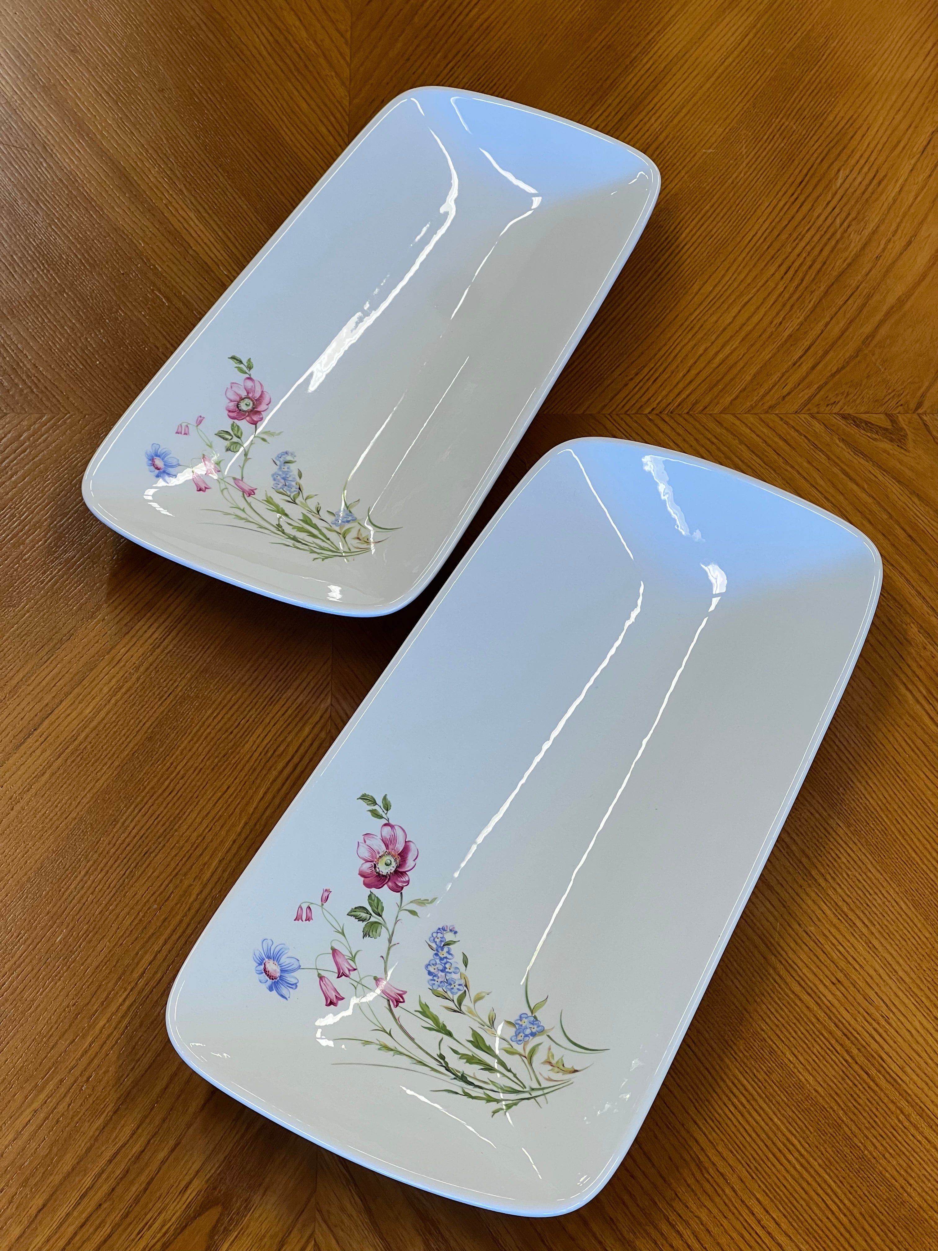 Porcelianinės serviravimo lėkštės