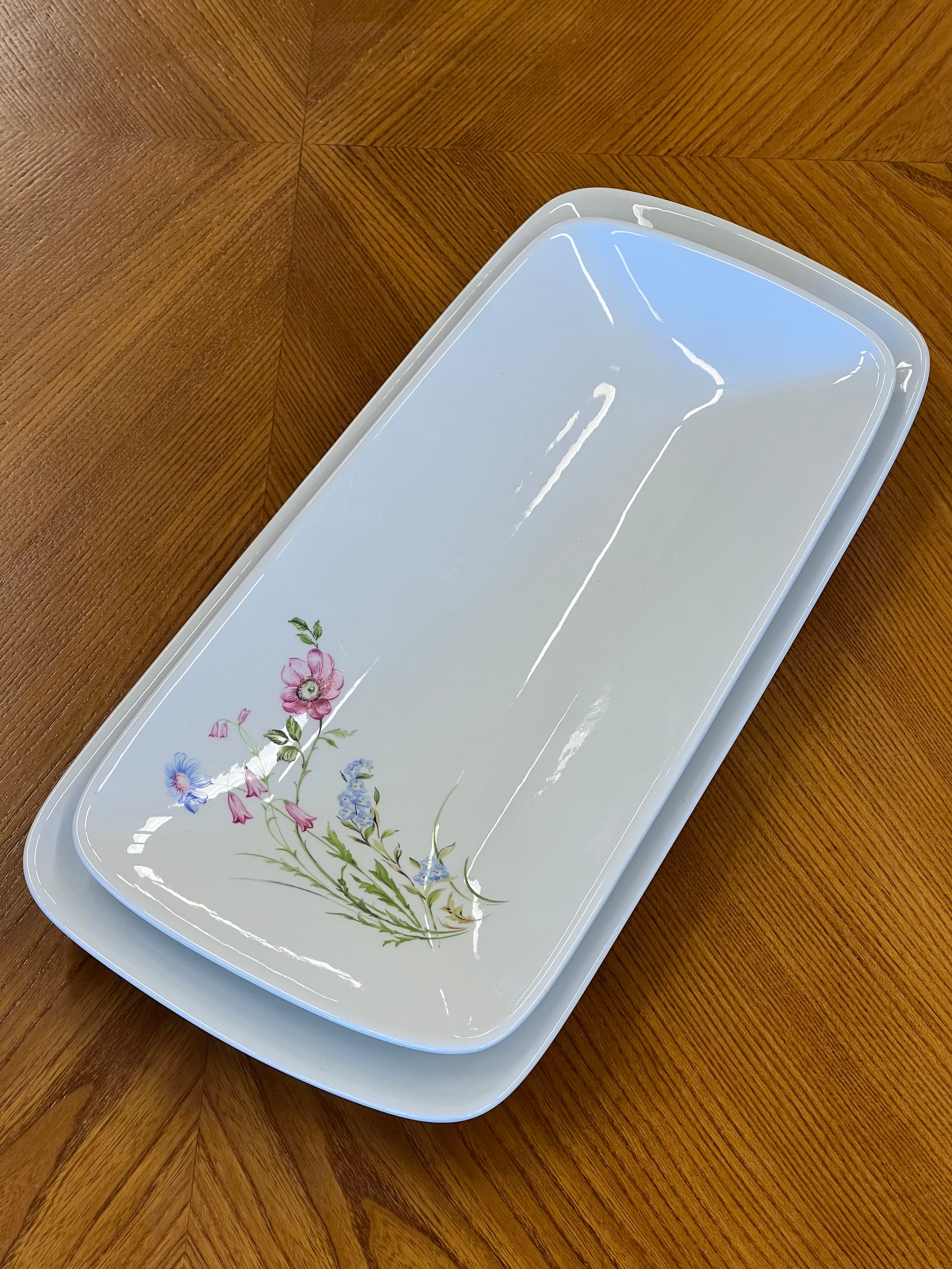 Porcelianinės serviravimo lėkštės