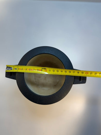 Fondiu ketaus puodas