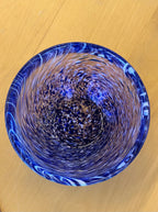 Stiklinis mėlynas dubenėlis