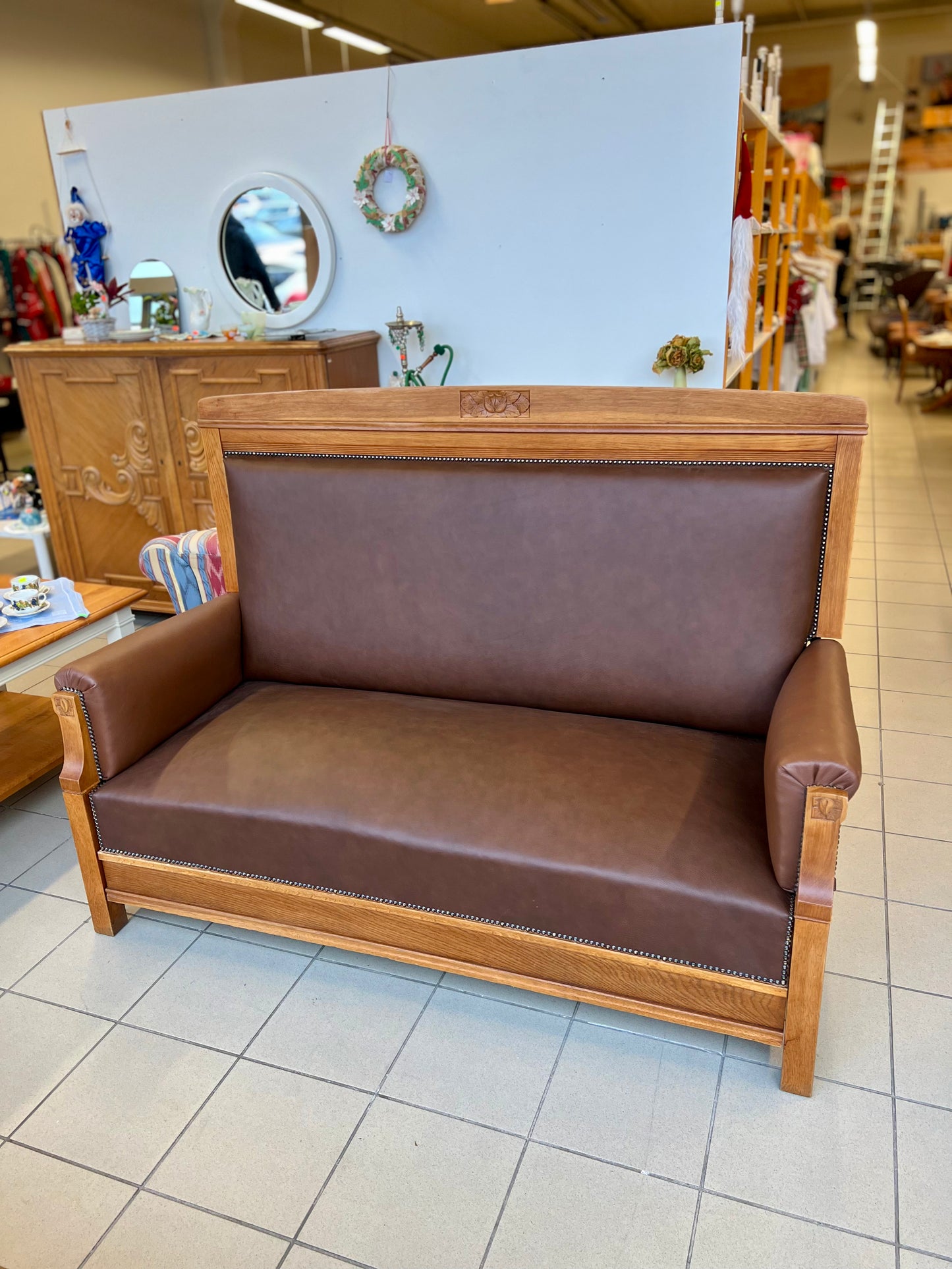 Senovinis restauruotas suolas