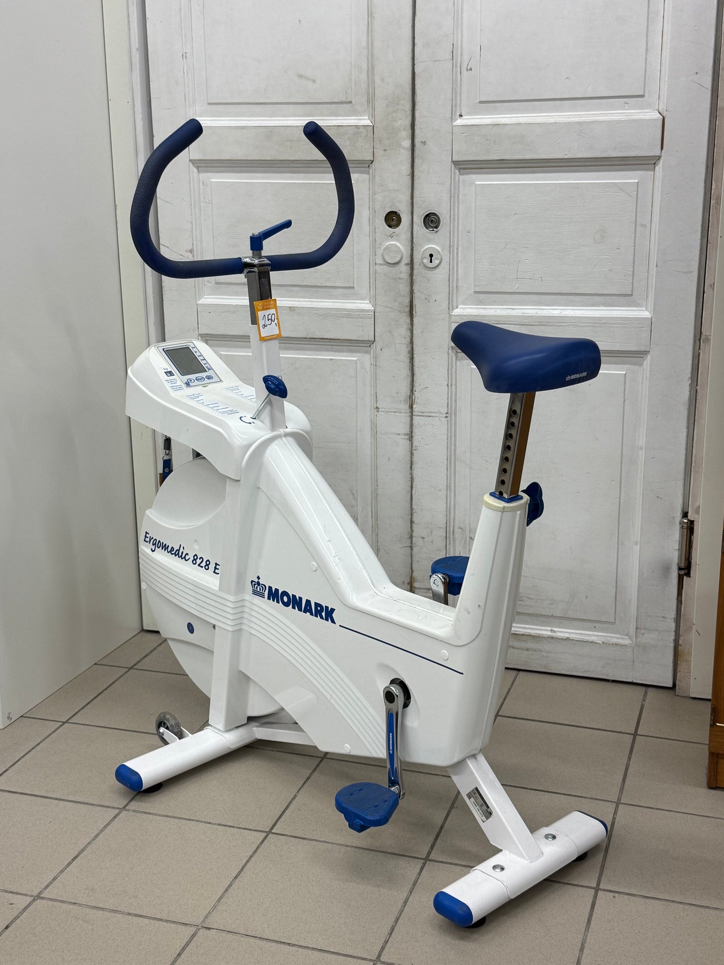 Dviračio treniruoklis sporto medicinai