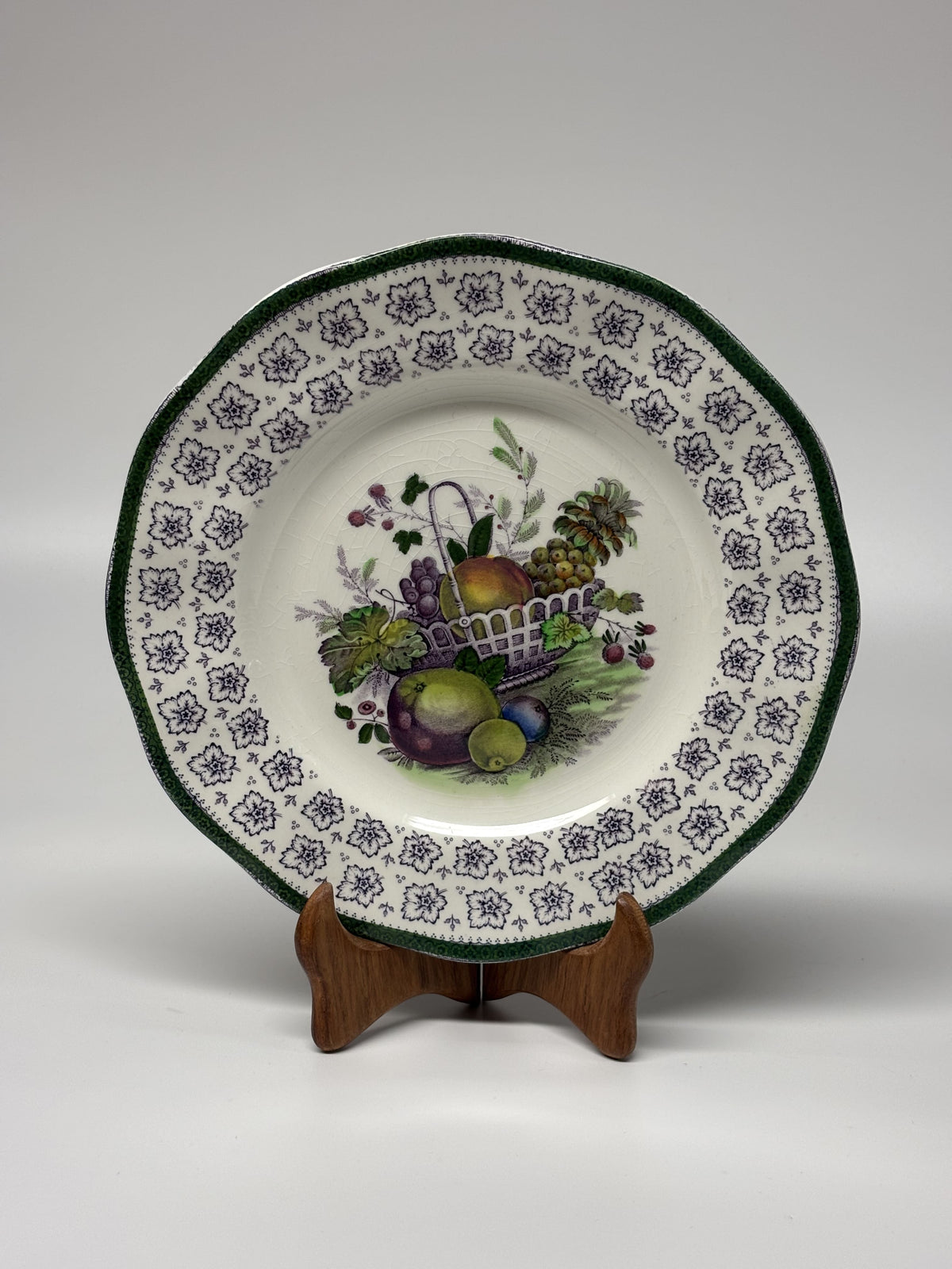„Wedgwood & Co Ltd“ gili lėkštė
