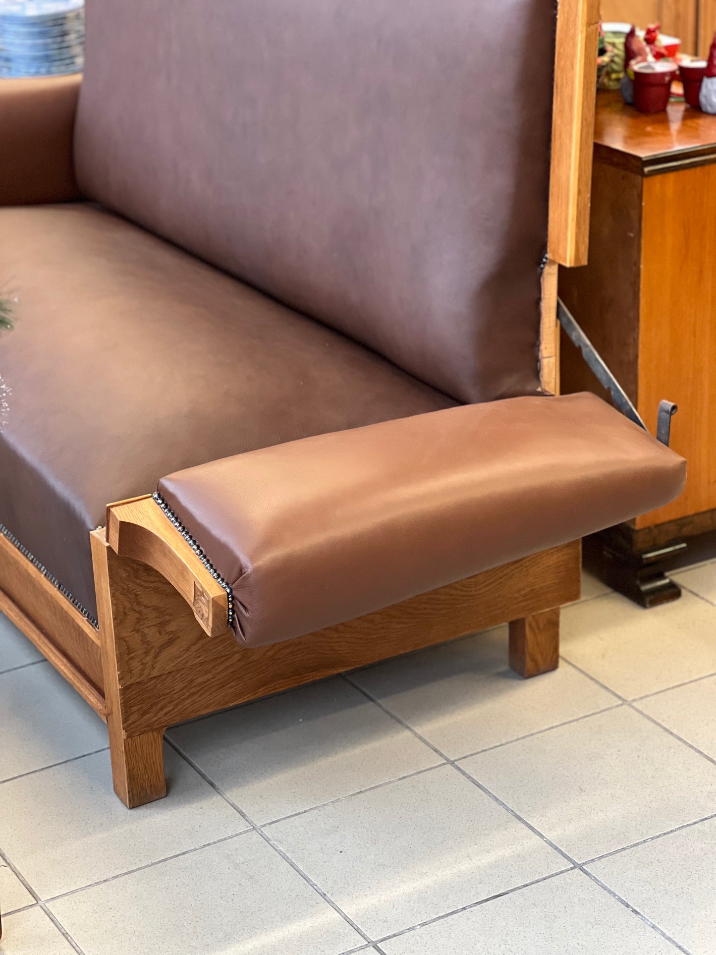 Senovinis restauruotas suolas