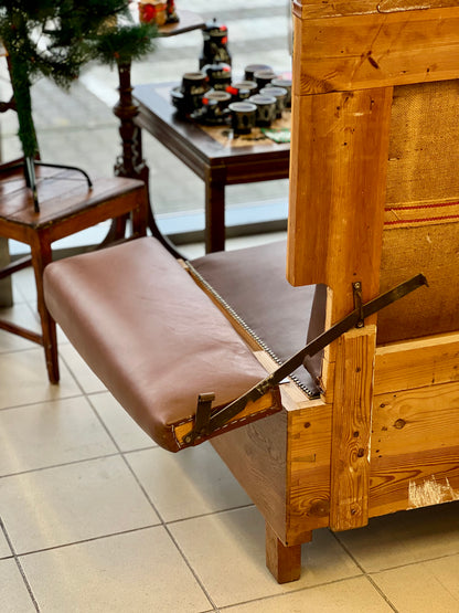 Senovinis restauruotas suolas