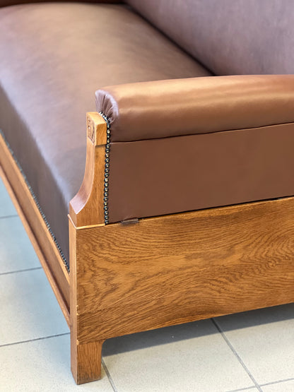 Senovinis restauruotas suolas