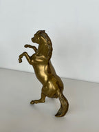 Vintažinė žalvarinė besistojančio žirgo statulėlė