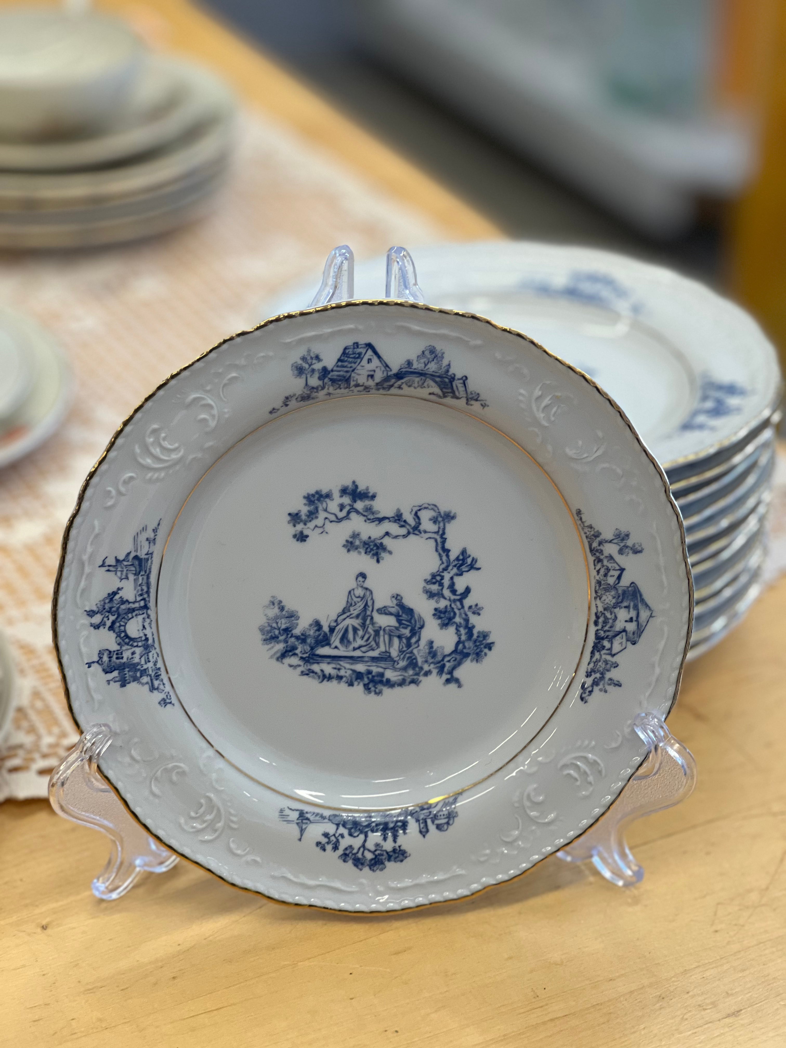 Porcelianinė desertinė lėkštutė