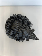 Rankų darbo metalo statulėlė „Ežiukas“