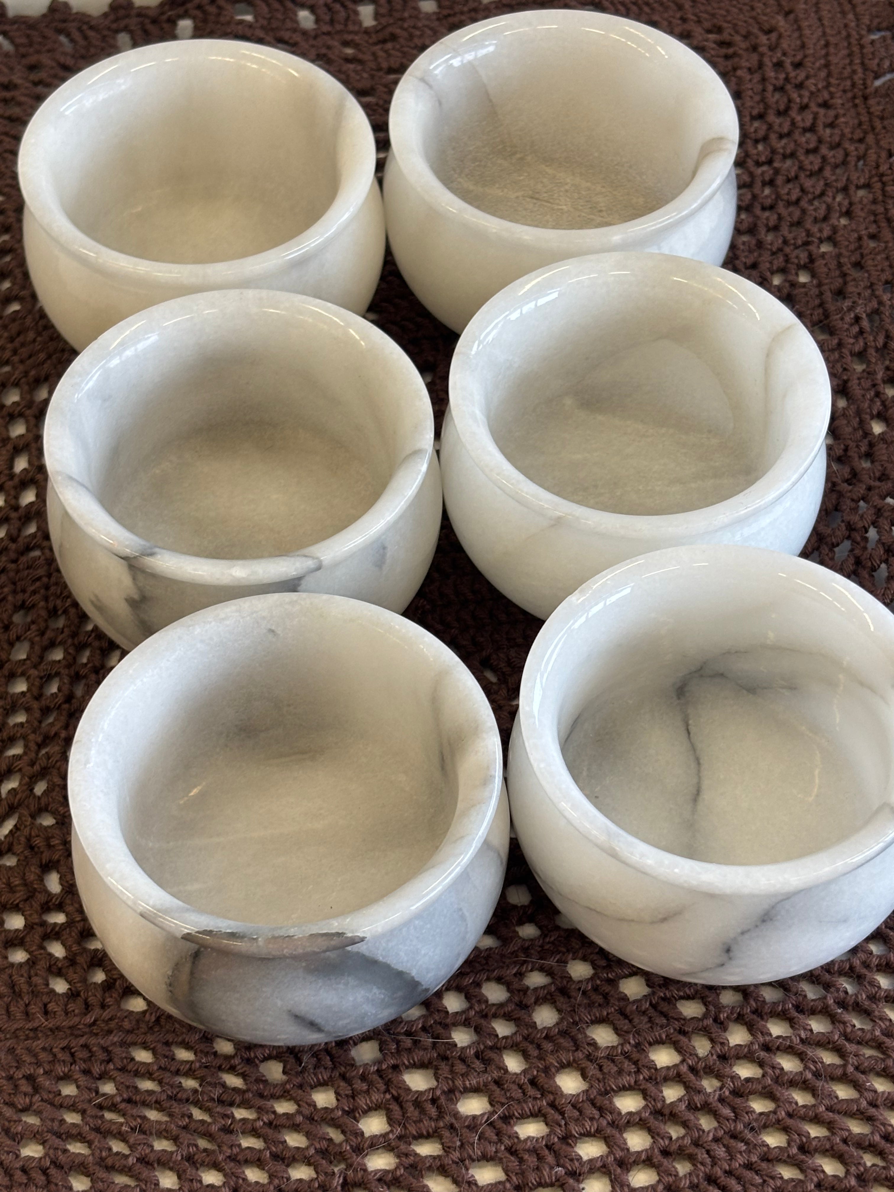 Natūralaus akmens indelių rinkinys 6vnt.