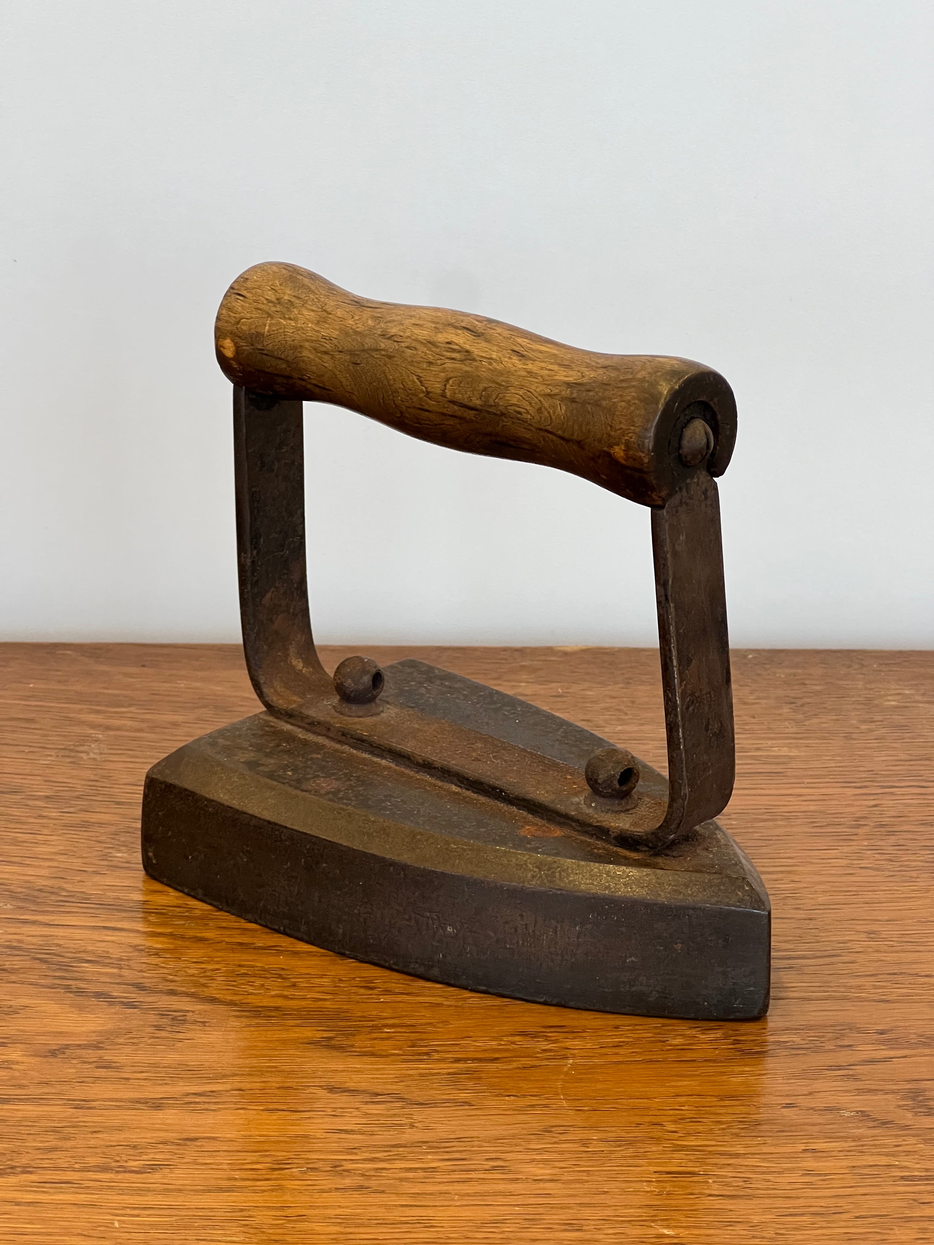 Senovinis špyžinis lygintuvas