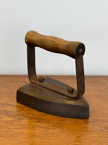 Senovinis špyžinis lygintuvas