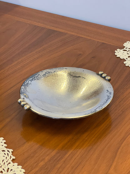 Metalinė dekoratyvinė lėkštė