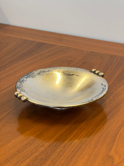 Metalinė dekoratyvinė lėkštė