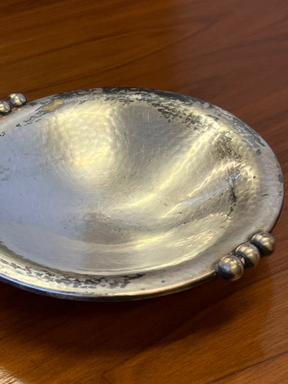 Metalinė dekoratyvinė lėkštė