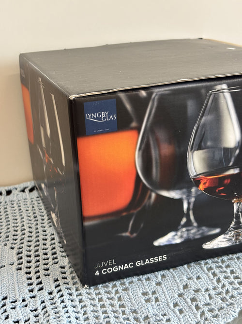 „Lyngby Glas Juvel“ konjako taurės