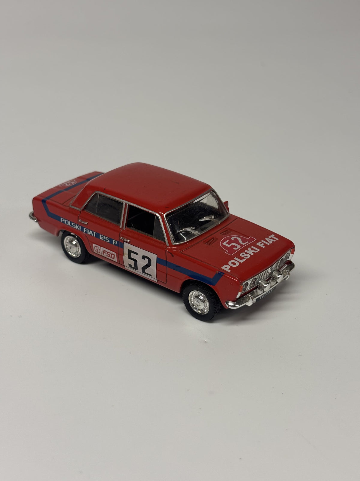 Kolekcinė mašinytė Fiat 125P Rally