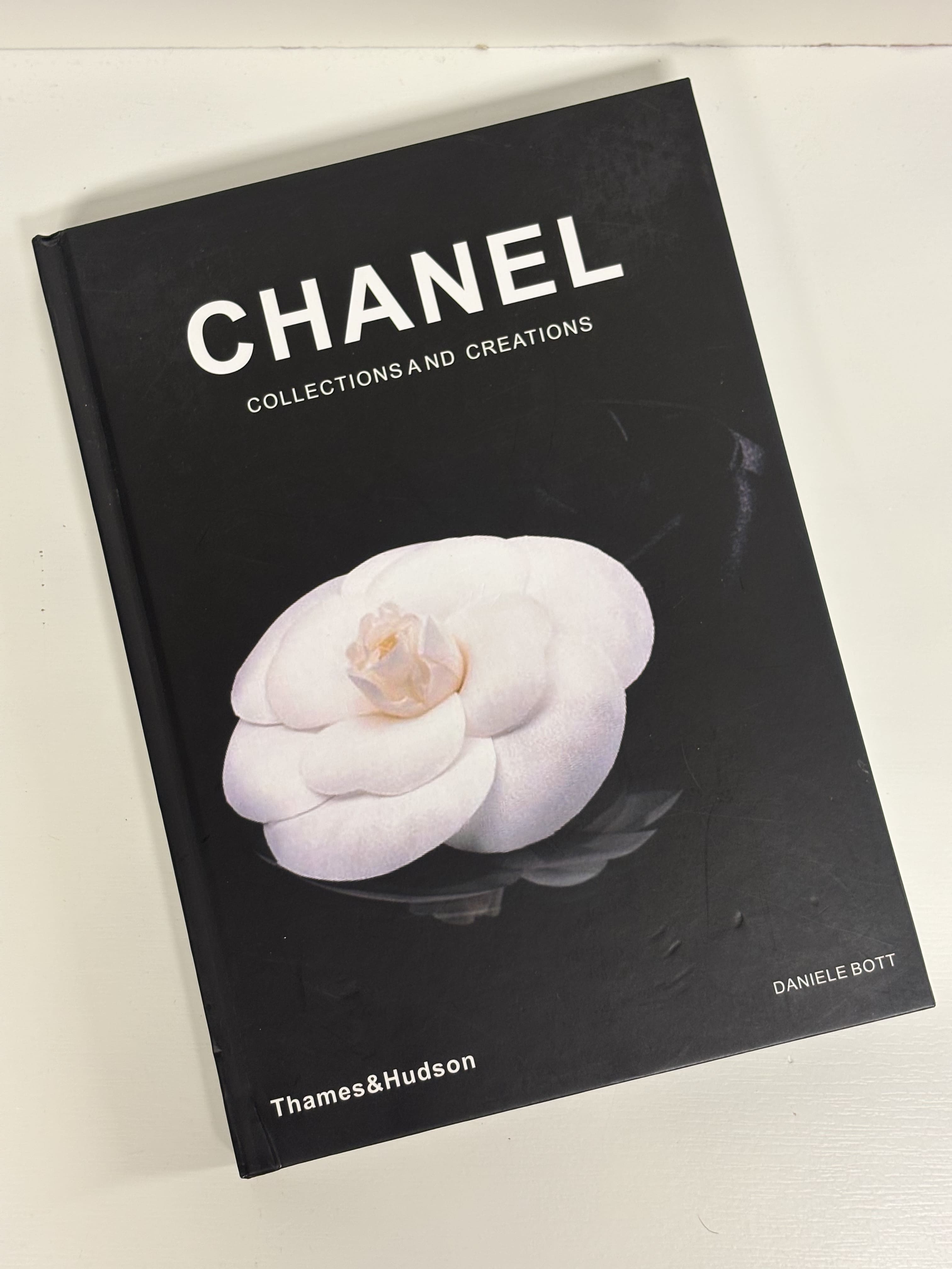 Chanel: Collections and Creations