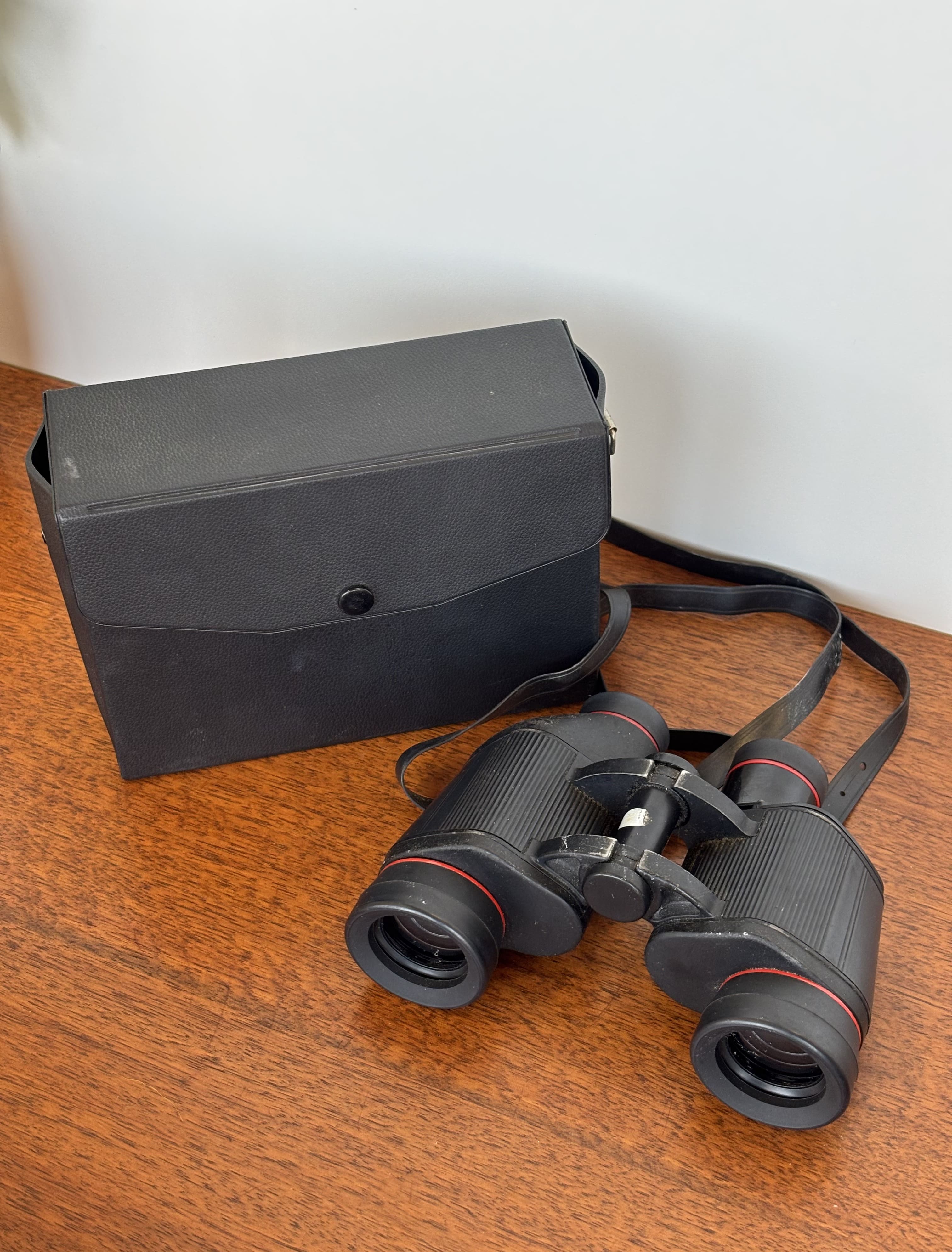 Žiūronai "Airer" (Made in Japan) su dėklu